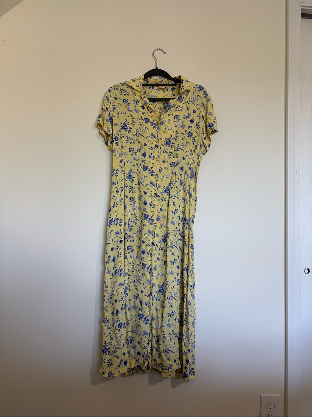 Vintage 90a April Cornell Yellow Maxi Dress with Blue Floral Print - Picture 12 of 13